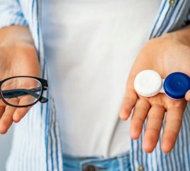 عینک یا لنز تماسی،کدام روش برای درمان ضعیفی شدید چشم مناسب‌تر است؟