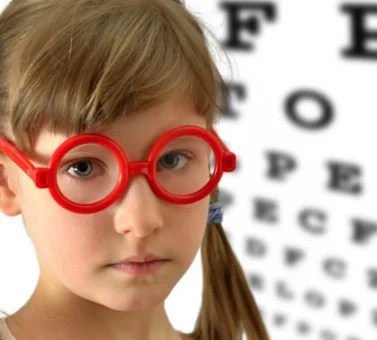 علت ضعیف شدن چشم کودکان چیست؟